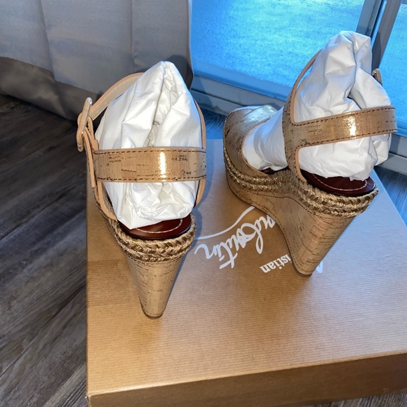 Christian louboutin Almeria size 36 - Picture 3 of 7